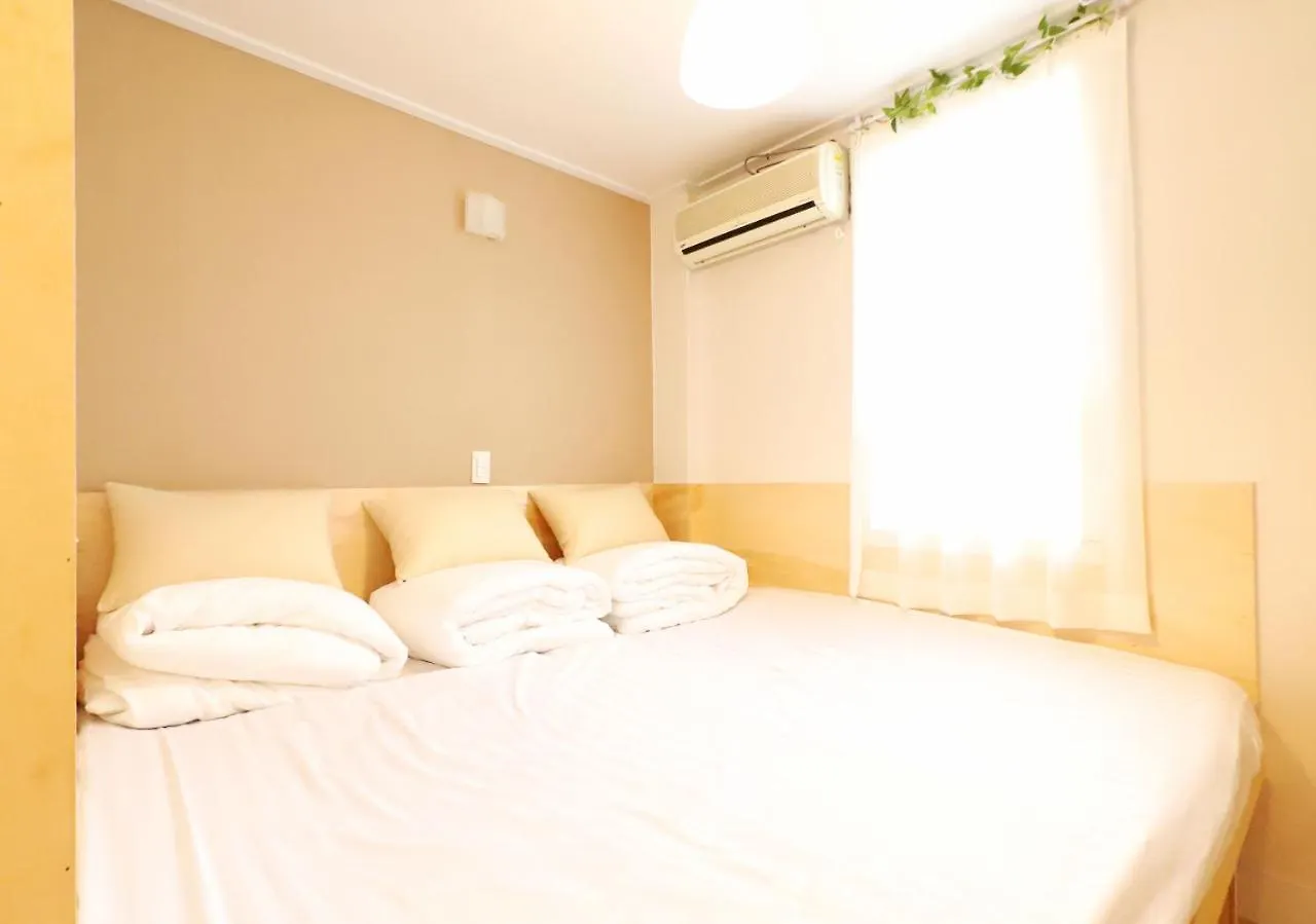 סיאול Myeongdong Lemon Guesthouse