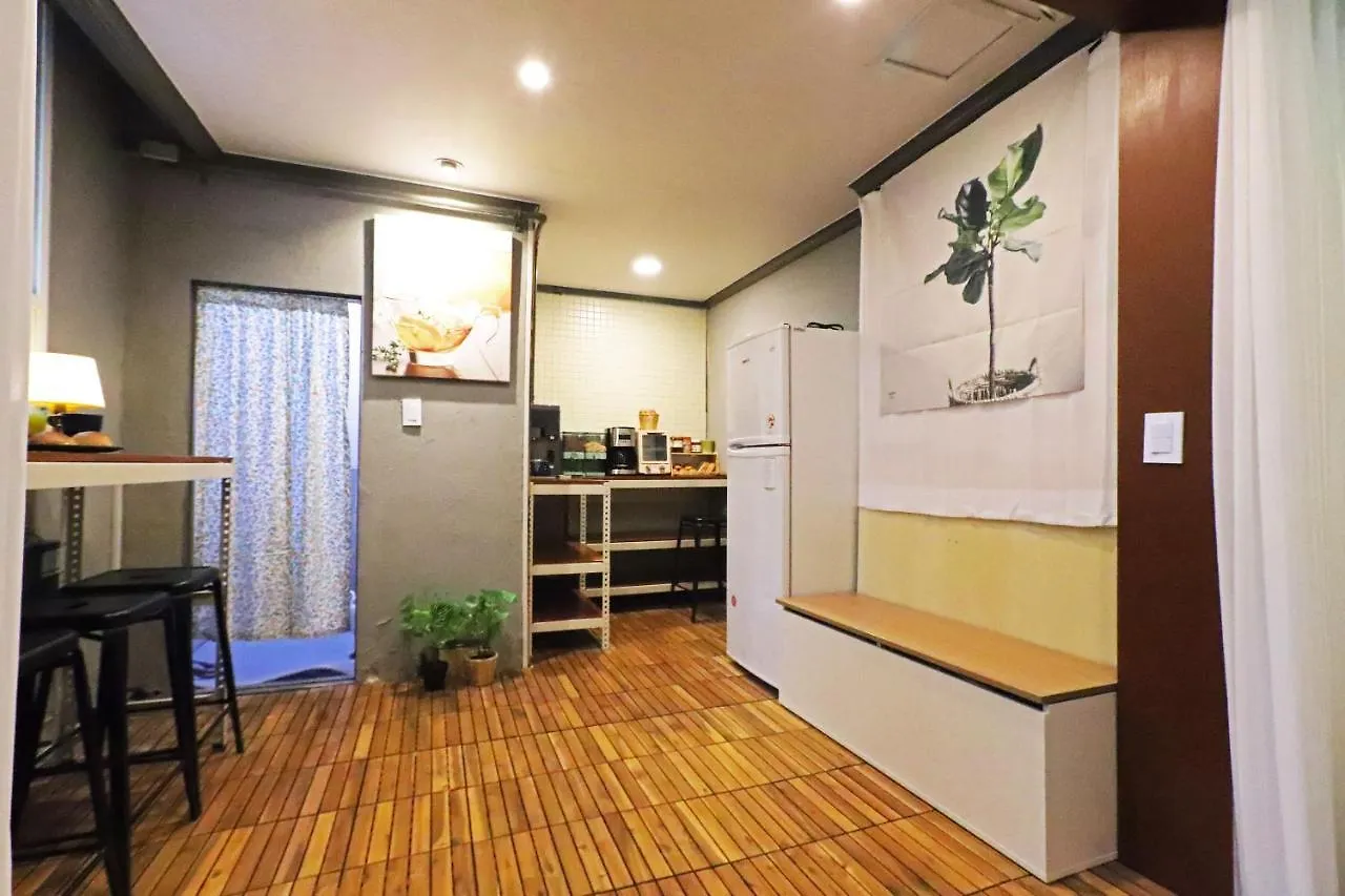 סיאול Myeongdong Lemon Guesthouse 0*,